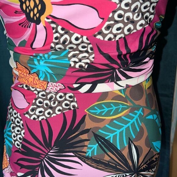 Bleu Rod Beattie Run Wild Key Hole High Neck One Piece Swimsuit Women’s 8 - Picture 9 of 13